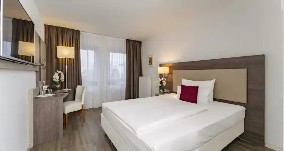 PLAZA INN Karlsruhe Nord - 2