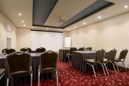 Ramada by Wyndham Mersin - 14