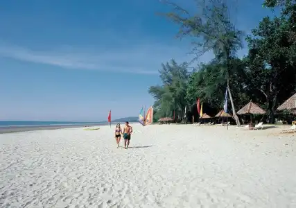 Swiss-Grand Beach Resort Kuantan - 15