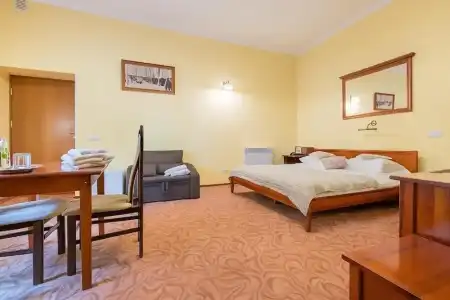 Pod Ratuszem Bed&Breakfast - 41