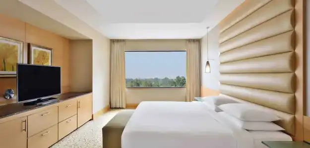 Courtyard by Marriott Chennai - 83