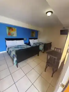 Royal Budget Inn - 10