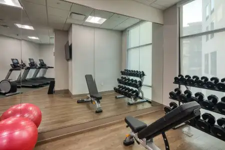 Holiday Inn Express & Suites Charlotte - South End by IHG - 37