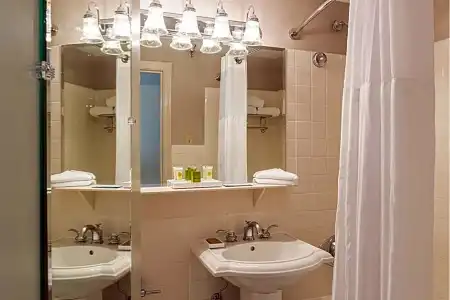 Hilton Cincinnati Netherland Plaza - 73