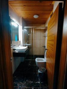 Hill River - 26