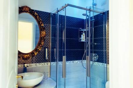 Impero Vaticano Suites Guest House - 83
