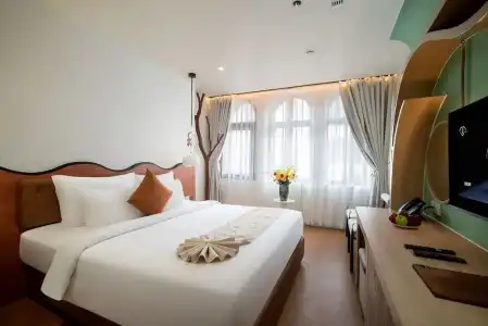 Me Saigon Boutique - 66