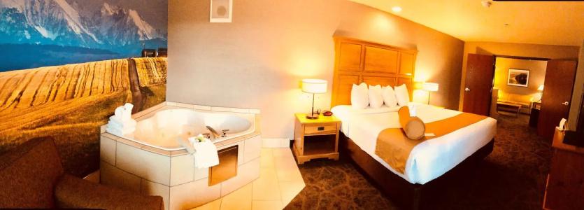 Best Western Plus GranTree Inn - 132