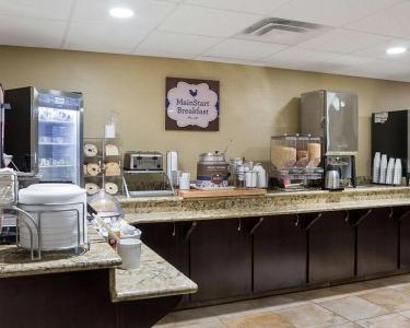 MainStay Suites Bismarck - 21