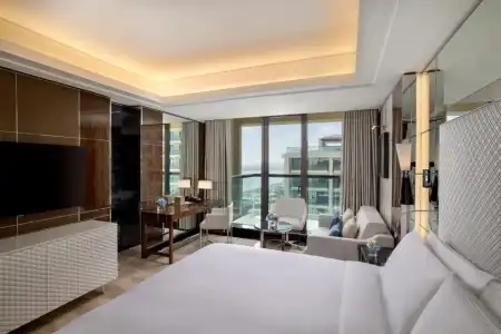 Hilton Dubai Palm Jumeirah - 97