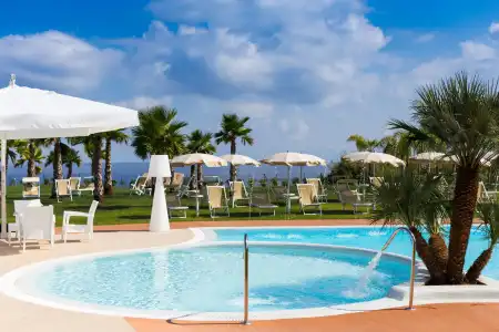Infinity Resort Tropea - 14