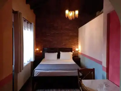 Mythos Guesthouse - 71