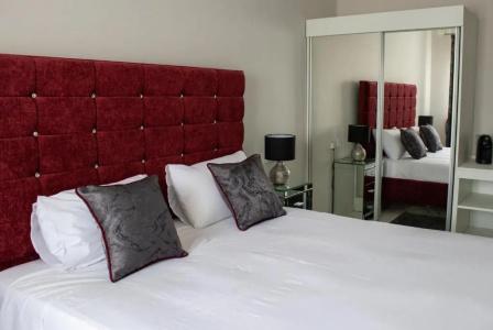 100 Boutique Living - 31