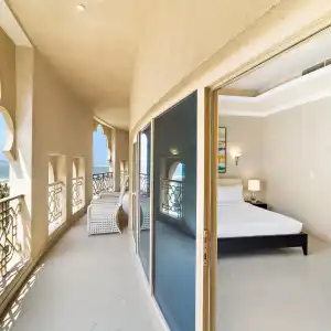 Al Hamra Residences Apartment - 7