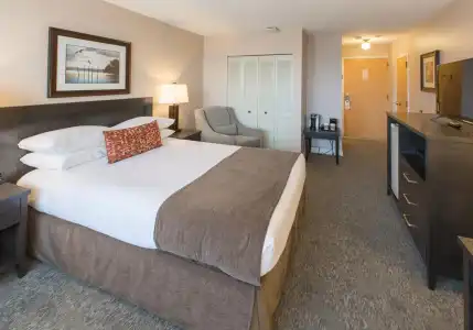 Embassy Inn - 2