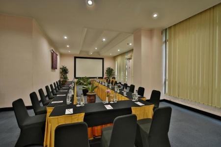 The Jayakarta Suites Bandung - 13