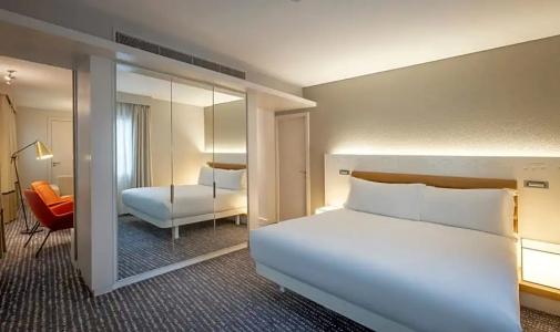 The Morrison Dublin, Curio Collection by Hilton - 71