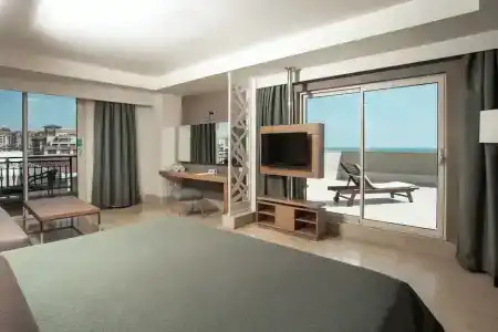 Paloma Oceana - 58
