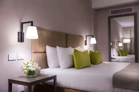 Howard Johnson Plaza by Wyndham Buenos Aires - 3