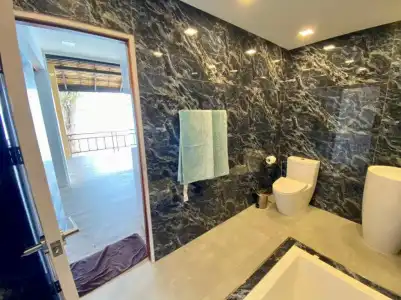 Absolute Beachfront Resort - 7