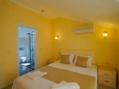 Sunset Beach Club - 2