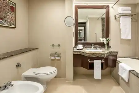 Sule Shangri-La, Yangon - 8