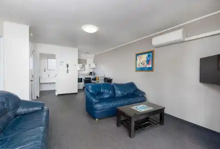 Kings Gate Motel - 21