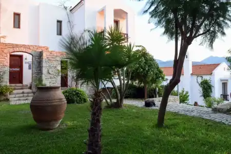 Marphe Suite & Villas - 48