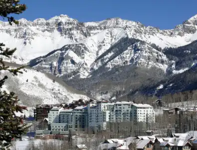 The Peaks Resort and Spa - 21