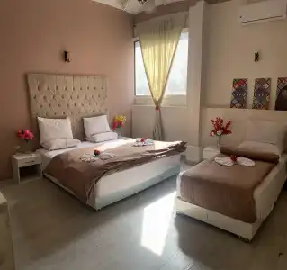 Velvet - 2