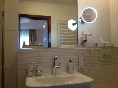 Bright Apartment in Medelon with Hot Tub & Sauna - 54