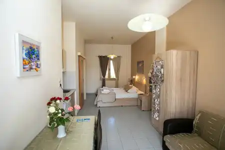 Rania Studios - 104