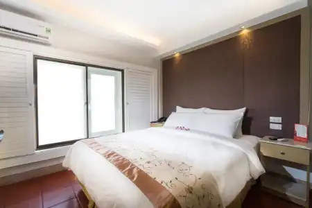 Empress HoChiMinh City - 65