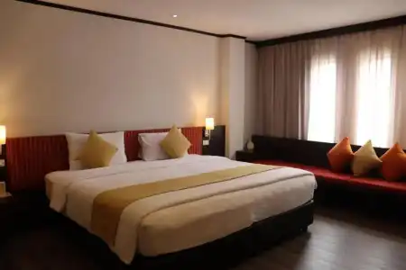 Bossotel - 67