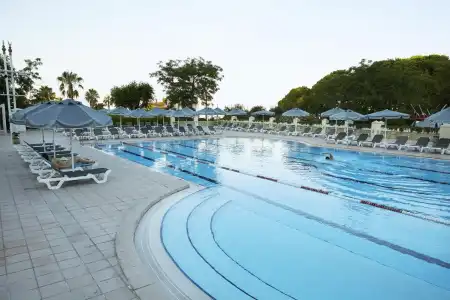 ROBINSON PAMFILYA - All Inclusive - 12