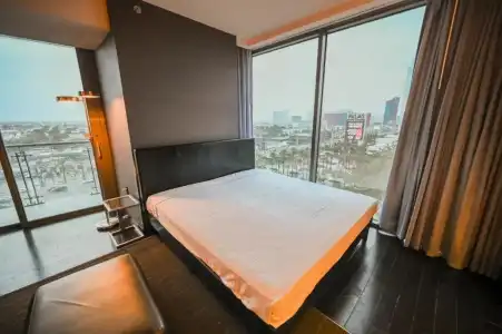 Beautiful Palms Place Suite - 439