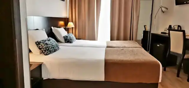 Lisbon City Inn by Citys - 44