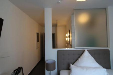 & Restaurant Arnoldusklause - 39