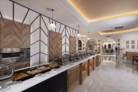 Delfina Boutique - 29