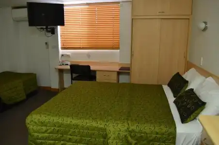 Airport Motel - 42