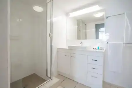 Cashelmara Beachfront Apartments - 60