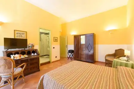 The Lux Napoli Mergellina - 19
