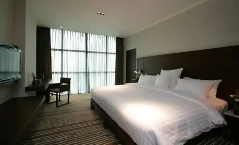 S31 Sukhumvit - 101