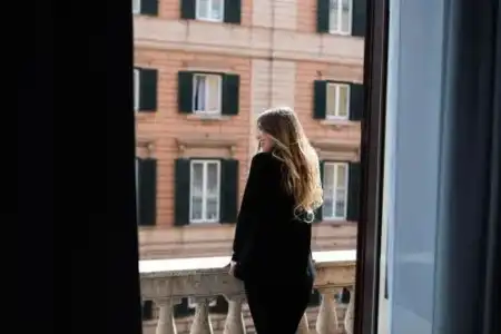 Bespoke Luxury Suites and Apartments - 14