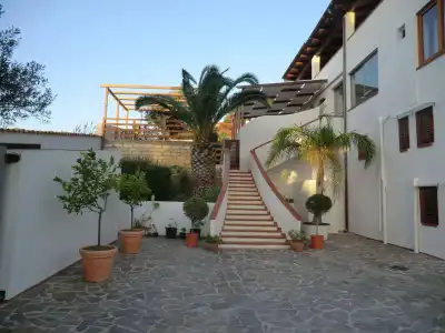 B&B Mediterraneo Mare e Sole - 11