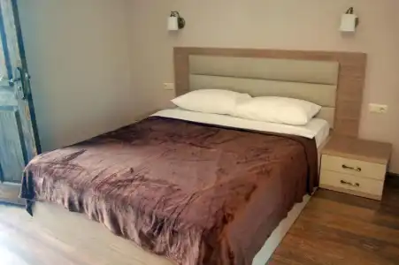 David's Guest House - 24