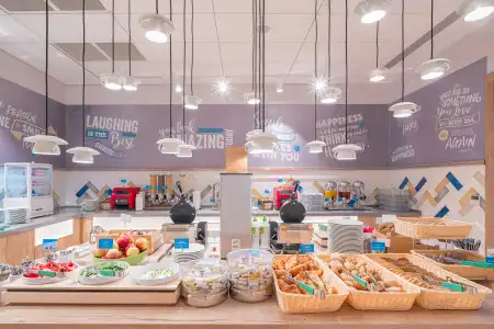 Hampton by Hilton Warsaw Mokotow - 22