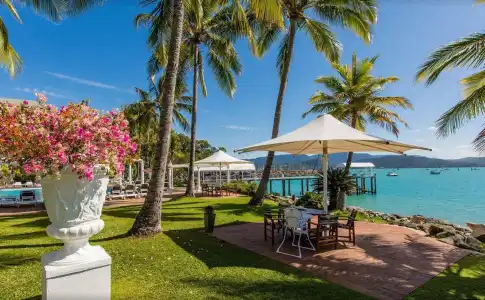 Coral Sea Resort - 25