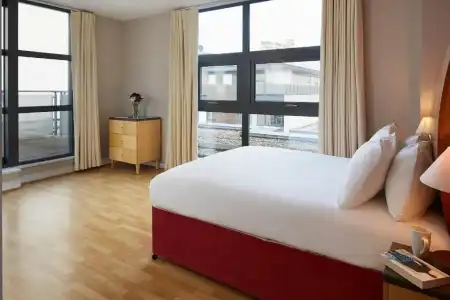 Marlin Apartments Canary Wharf - 61