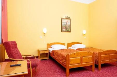 Cloister Inn - 26